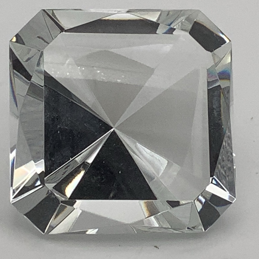 Oleg Cassini Crystal Cut Diamond Paperweight